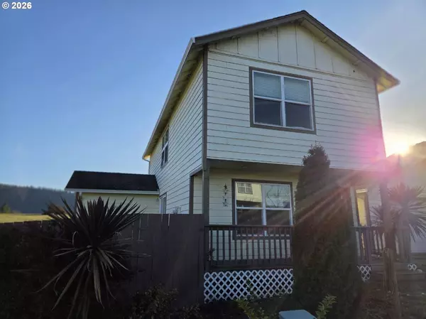 Winston, OR 97496,151 NE PLUM RIDGE DR