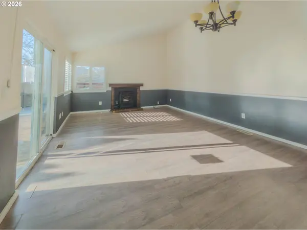 17610 NW ROLLING HILL LN, Beaverton, OR 97006