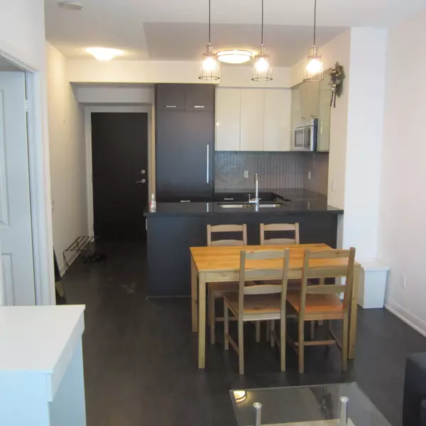 Toronto C07, ON M2N 0E9,5162 Yonge ST #2811