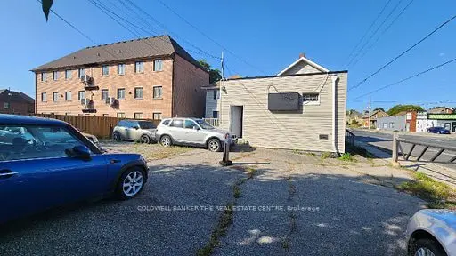 27 & 29 Gladstone AVE, Oshawa, ON L1J 4E3