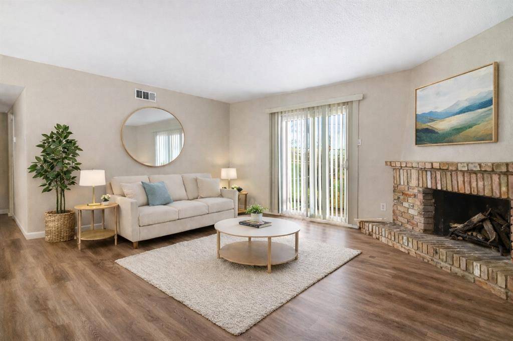 505 W Lookout Drive #201, Richardson, TX 75080