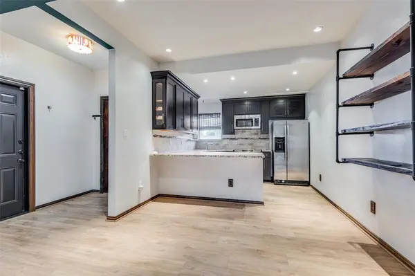 2749 Buna Drive, Dallas, TX 75211