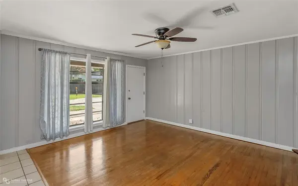 754 E Kings Highway, Shreveport, LA 71105