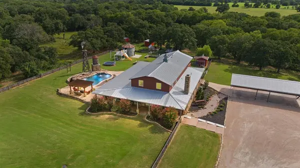 Cleburne, TX 76031,4237 County Road 312b