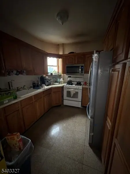 480 Main St, Paterson City, NJ 07501