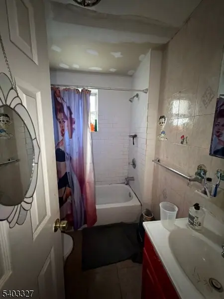 480 Main St, Paterson City, NJ 07501