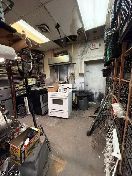 478 Main St, Paterson City, NJ 07501