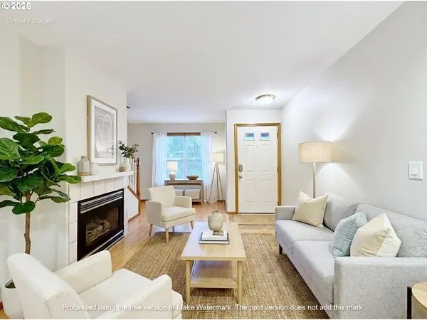 14134 E BURNSIDE ST #3, Portland, OR 97233