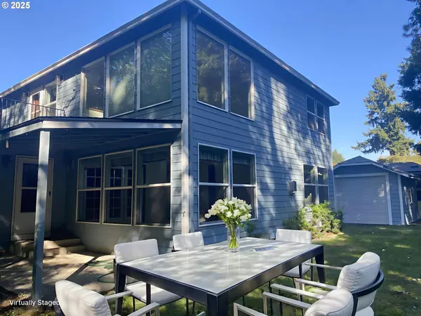 Portland, OR 97211,534 NE SOUTH SHORE RD