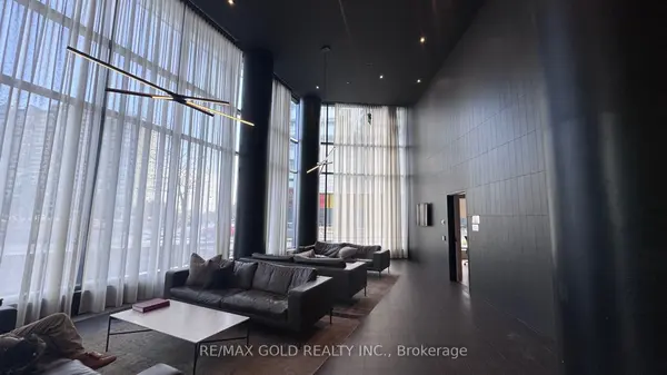 Mississauga, ON L5B 0M3,3900 CONFEDERATION Pkwy #4506