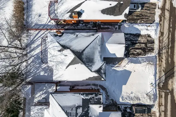 Brampton, ON L6Y 4E4,6 New London CT