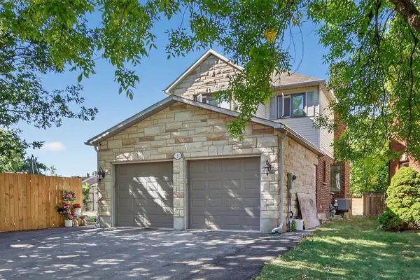 5 Southland CRES, Hunt Club - South Keys And Area, ON K1G 5E5