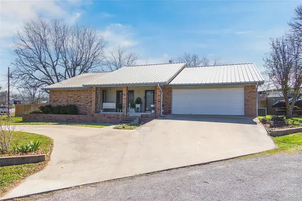1811 Saylor Street, Goldthwaite, TX 76844