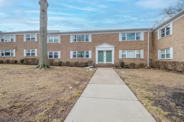 161 Evergreen Rd #12B, Edison Twp., NJ 08837