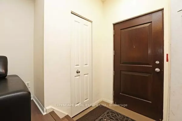 Toronto, ON M4Y 3G4,11 St Joseph ST #111