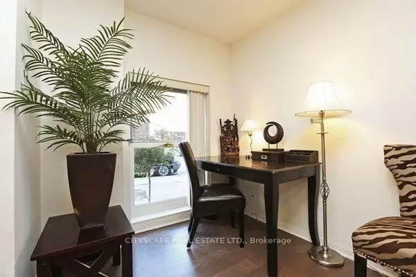 Toronto, ON M4Y 3G4,11 St Joseph ST #111