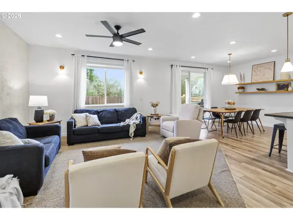 143 W CHRISTY CT, Yacolt, WA 98675