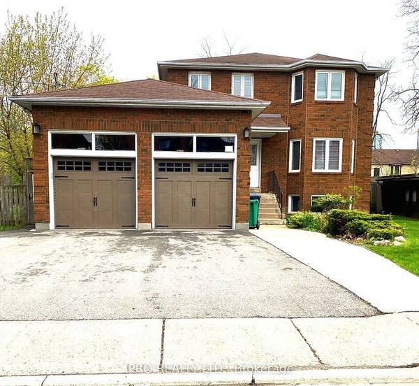 17 Ellen ST #Main, Brampton, ON L6V 1J7