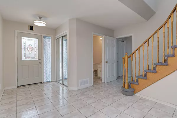 Brampton, ON L6V 1J7,17 Ellen ST #Main