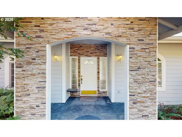 Brookings, OR 97415,925 BROOKE LN