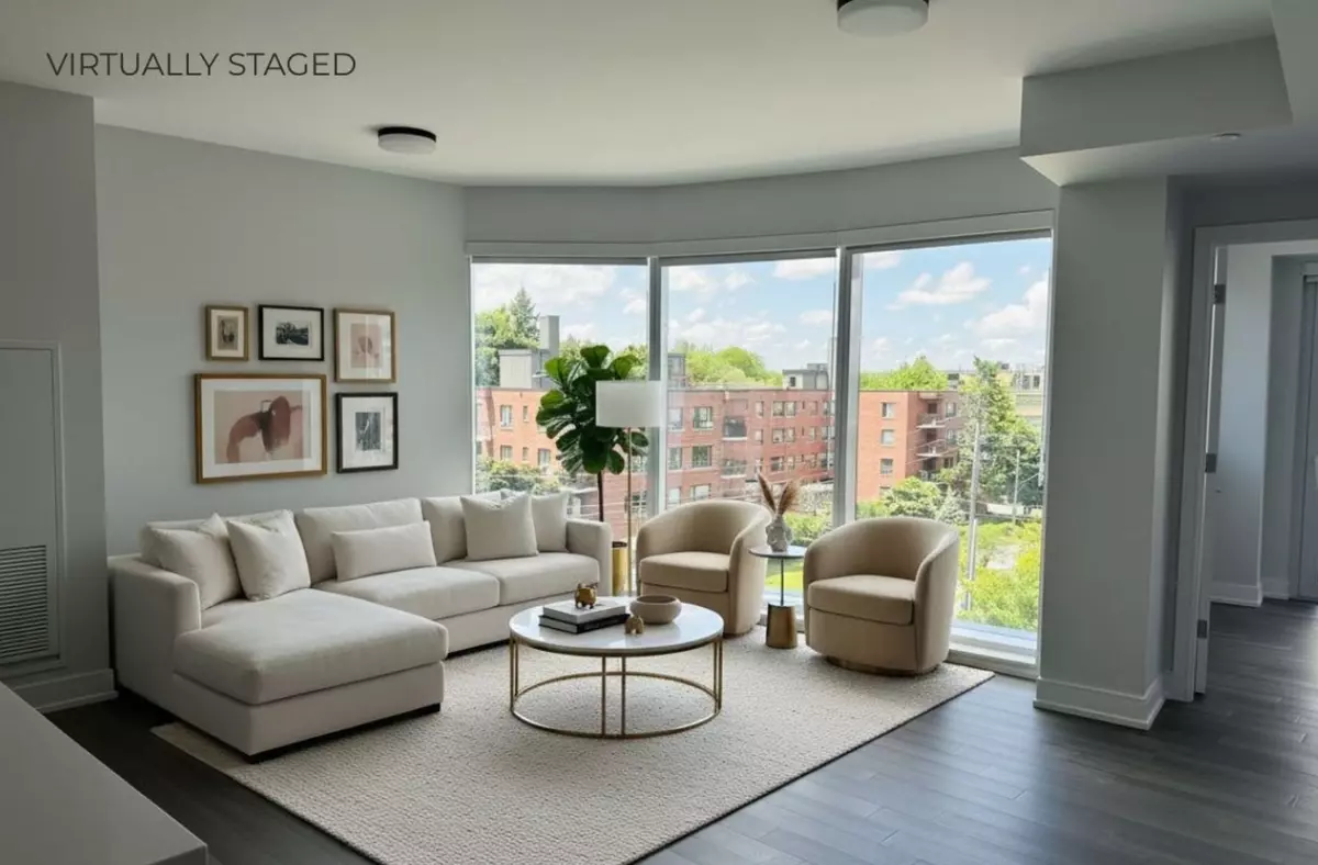 Toronto, ON M6B 2Y9,2525 Bathurst ST #707