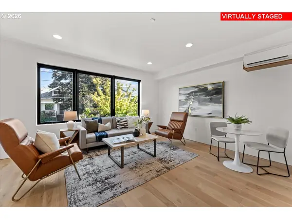 2268 SE DIVISION ST, Portland, OR 97202