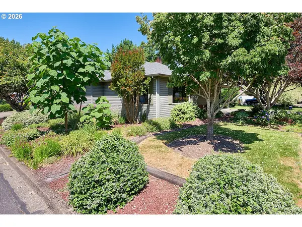 1245 SW GILORR ST, Mc Minnville, OR 97128