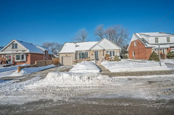 60 West 1st ST, Hamilton, ON L9C 3C3