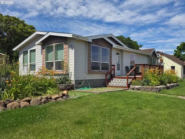 Maupin, OR 97037,624 Dufur AVE