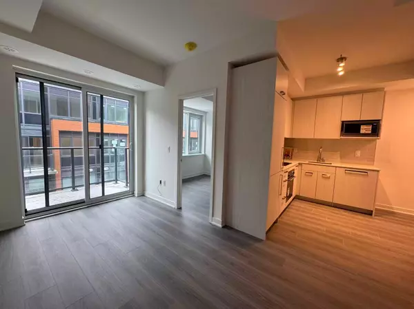 Toronto, ON M3A 2P8,69 Curlew DR #136