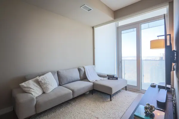 Mississauga, ON L5B 0M4,3883 Quartz RD #4311