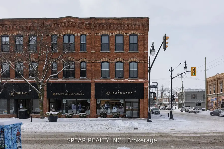 72 Hurontario ST #300, Collingwood, ON L9Y 2L8