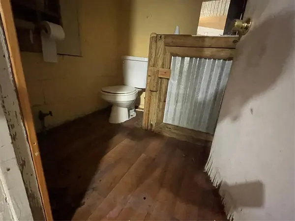 1518 N Pine Street, Vivian, LA 71082