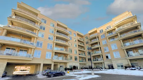 Aurora, ON L4G 1Y3,15277 Yonge ST #316