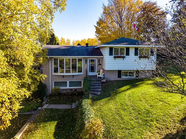 15 Wellington ST S, Blue Mountains, ON N0H 2P0