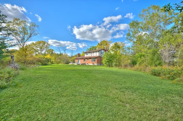 Welland, ON L0S 1K0,925 Carl RD