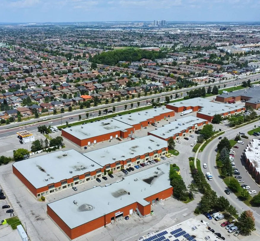 172 Trowers RD #30, Vaughan, ON L4L 8A7