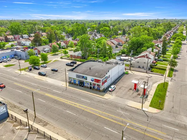 13403 W 7 Mile RD, Detroit, MI 48235