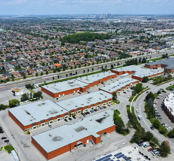 172 Trowers RD #30, Vaughan, ON L4L 8A7