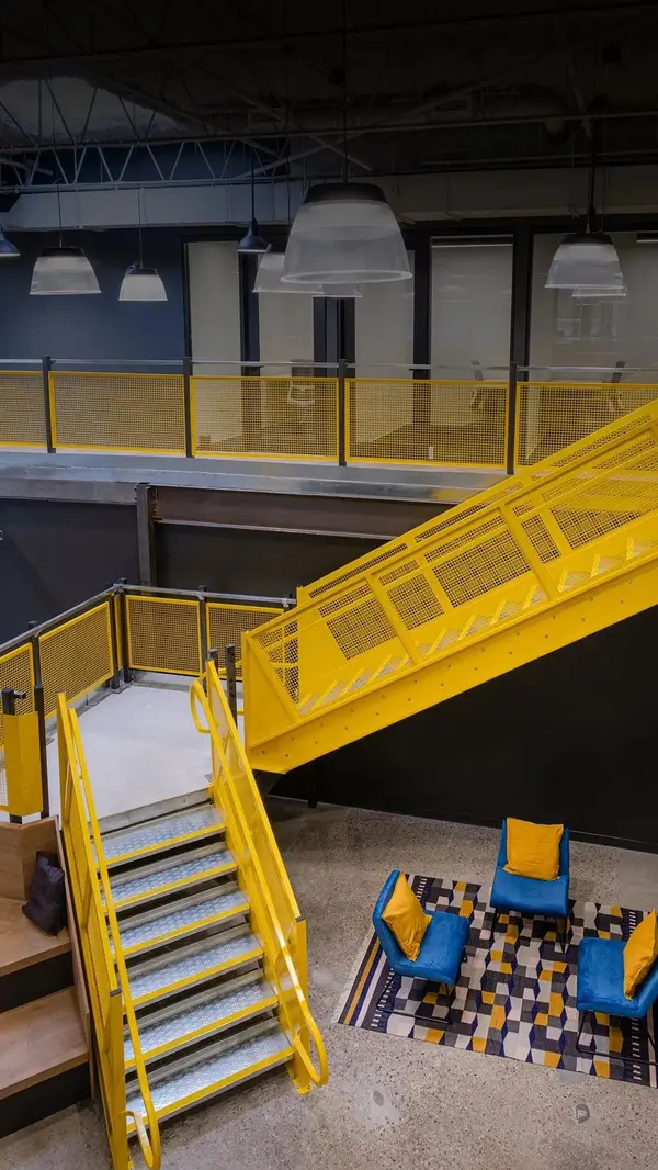 2115 South Service RD W, Oakville, ON L6L 5W2