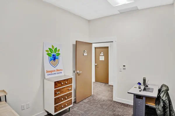 1020 Goderich ST #105, Saugeen Shores, ON N0H 2C3