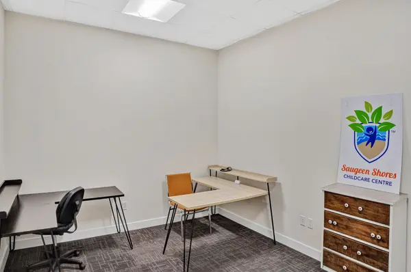 1020 Goderich ST #105, Saugeen Shores, ON N0H 2C3