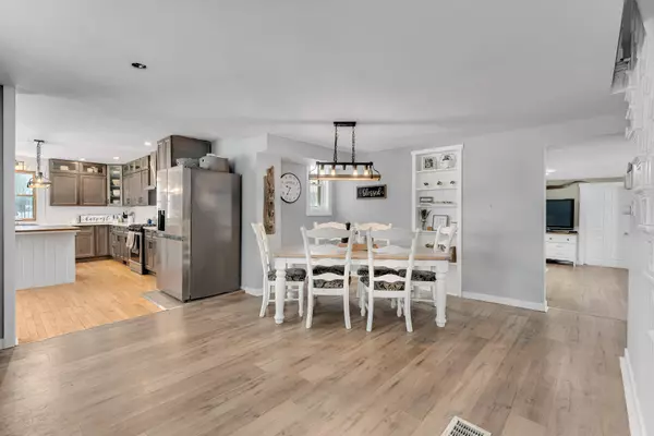 Addington Highlands, ON K0H 1P0,191 Fifth Concession RD S