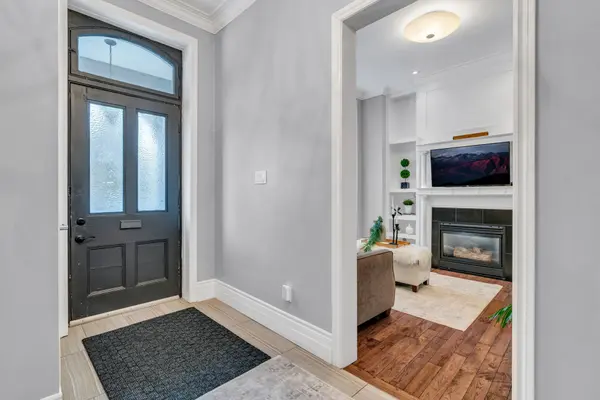 394 Woolwich ST, Guelph, ON N1H 3W7