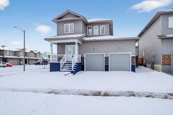 Loyalist, ON K0H 2H0,73 Brennan CRES