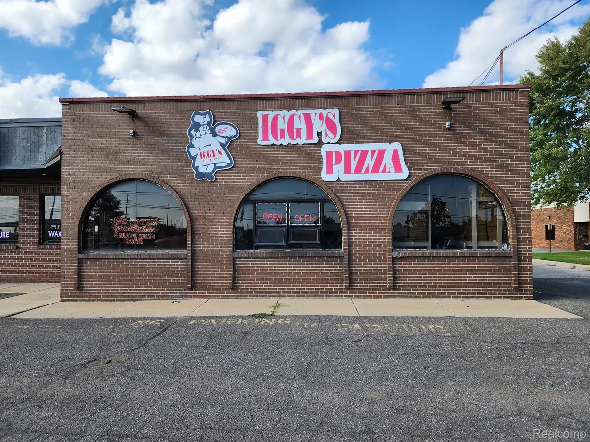 19450 Van Horn RD, Woodhaven, MI 48183