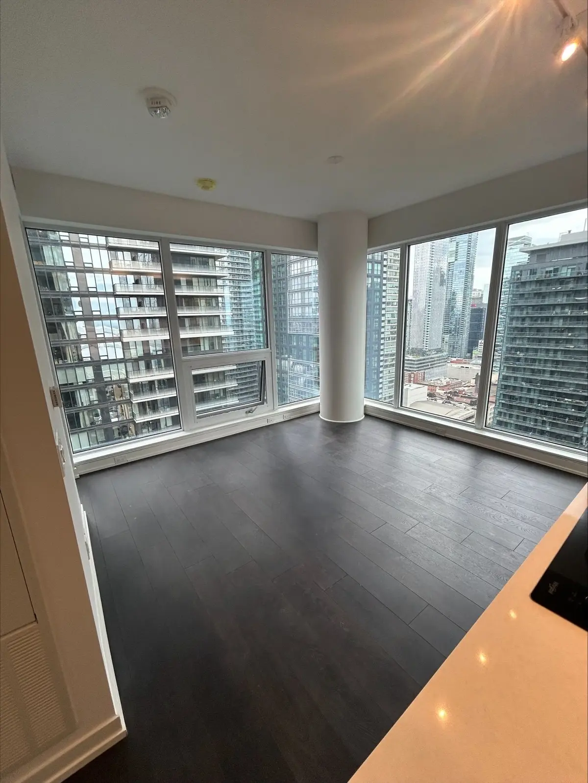 Toronto C01, ON M5V 1H2,55 Mercer ST E #3309