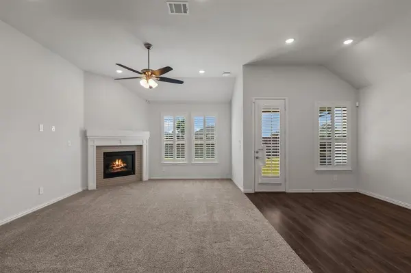 2042 Clear Water Way, Royse City, TX 75189