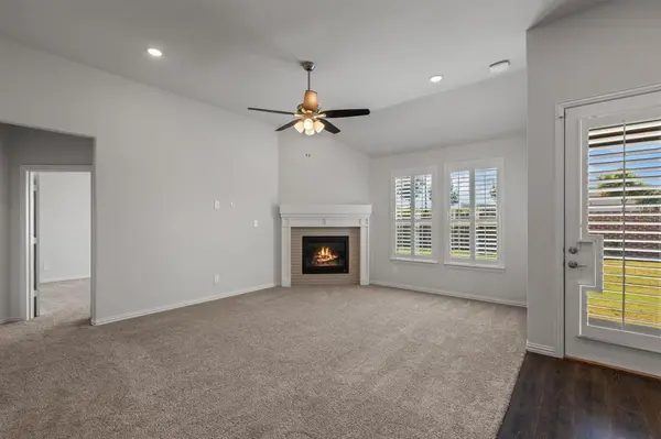 2042 Clear Water Way, Royse City, TX 75189