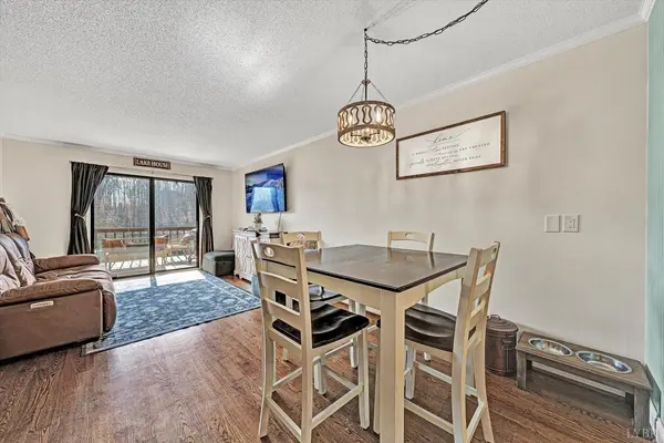 630 Montevista RD, Union Hall, VA 24176